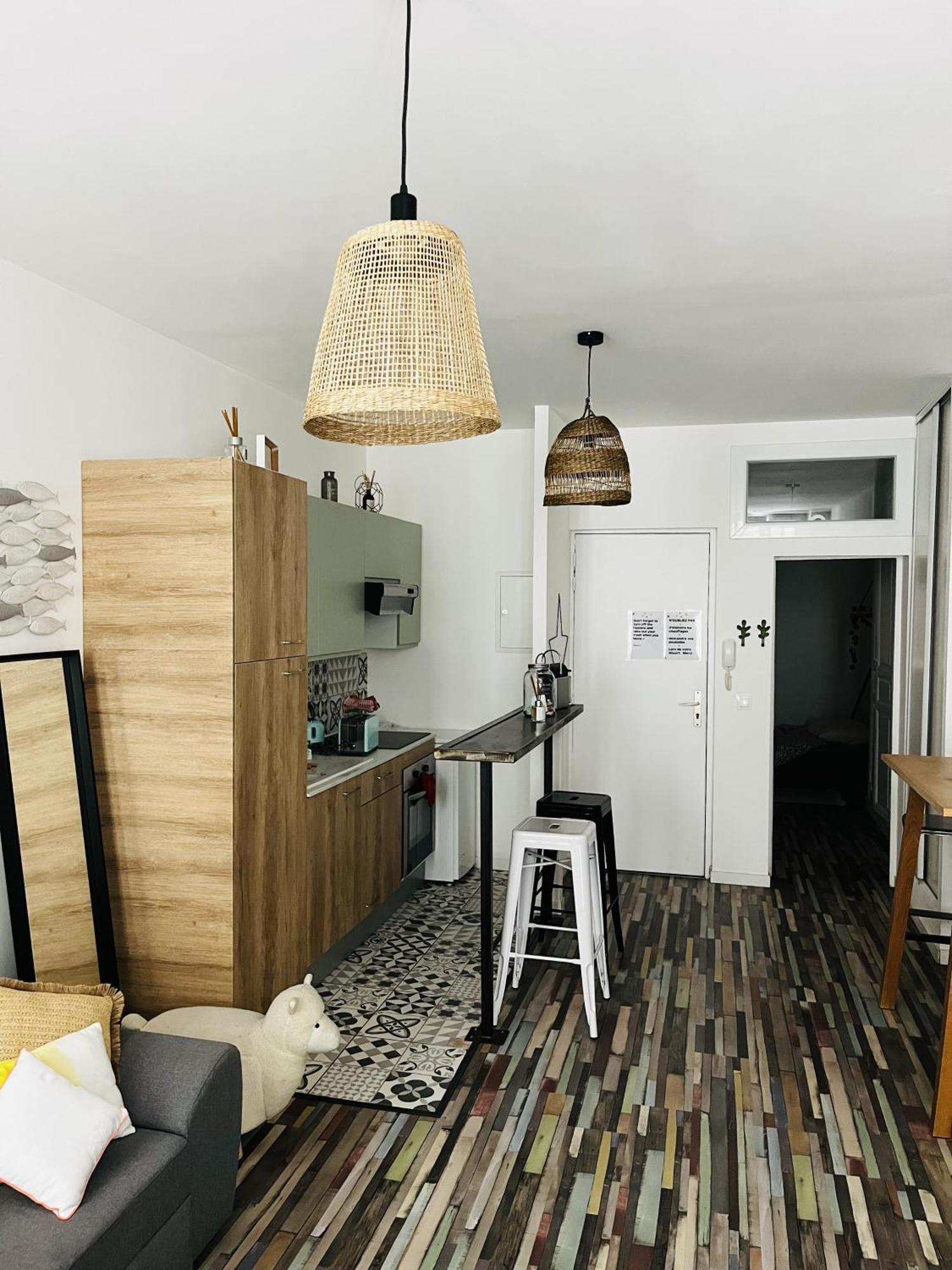 7 Rue Des Poilus * La Ciotat